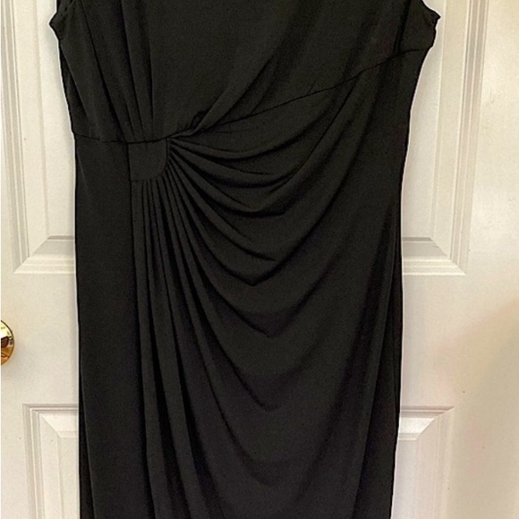 White House Black Market Little black dress! Excellent condition Size-12 - Picture 4 of 6